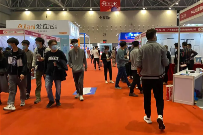 家电百家争鸣，谁家能拔得头筹？